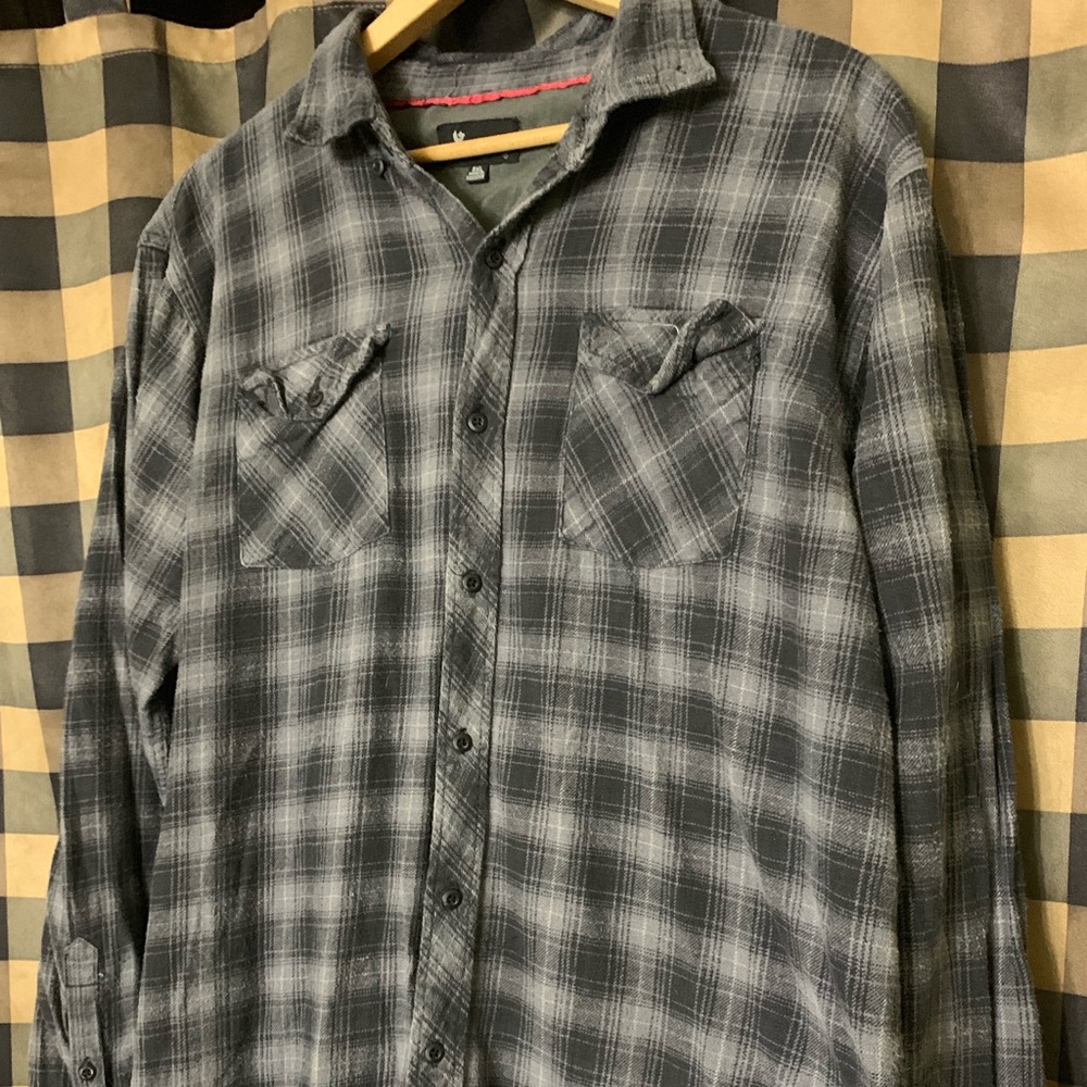 *LIKE NEW* Burnside Flannel - Plaid Gray